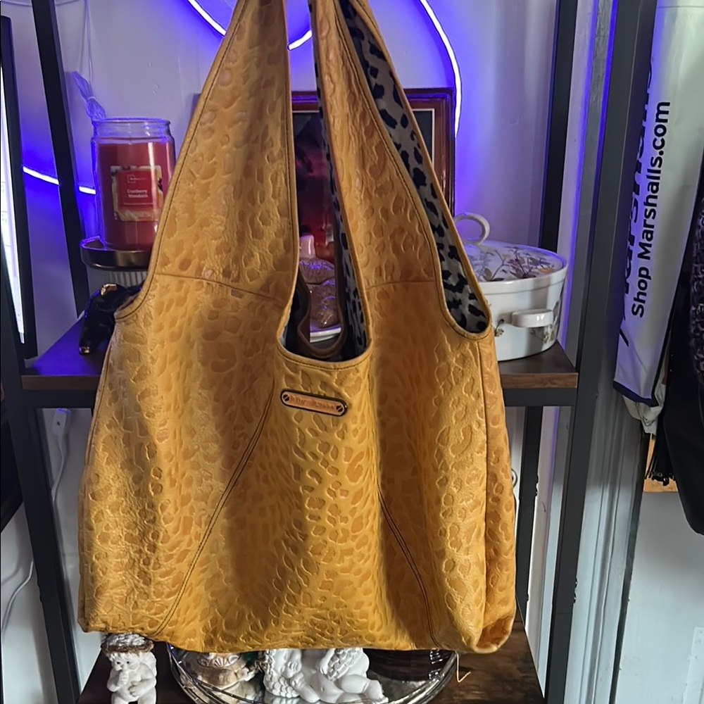 Yellow Textured Tote Bag with Roomy Design